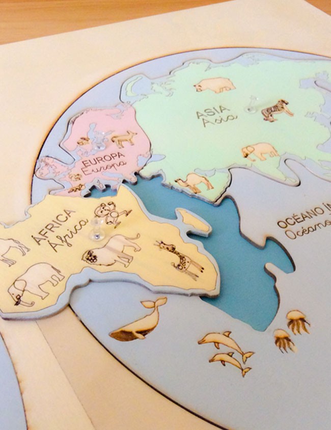mapa mundi en madera montessori puzzle para aprender los continentes
